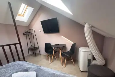 Image de Charming 9-bedroom apartment in the heart of Kraków