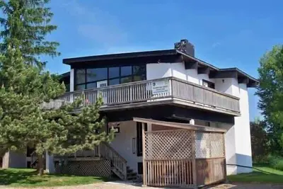 Image de 6 Br Cottage@Blue|Private Beach|Hot Tub|Sauna