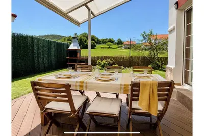 Image de House in a private urbanization with swimming pool in Puente Viesgo.