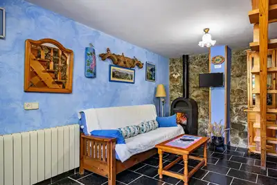Image de Maison rurale avec vue sur la montagne, jardin partagé et Wi-Fi