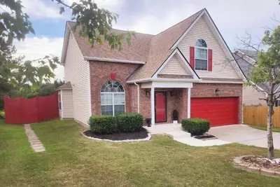 Image de Spacious 4-bedroom, 2. 5 bath home in beautiful Fairburn with spacious living