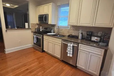 Image de Cozy 3br Apartment • 10 Min to Newark Airport • Free Parking