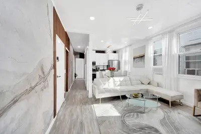 Image de Cozy 4br Home • Free Street Parking • Quick Nyc Access • Perfect for Families