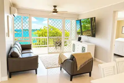 Image de Cozy 2-bedroom condo with Ac overlook the pier in amazing Ocho Rios