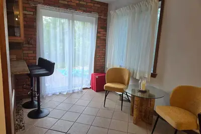 Image de 6BedR with 7 beds Single house 3 private parking