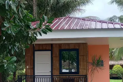 Image de Suki Beach Resort - Beachfront Cottage with Aircon