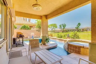 Image de Bring Your Pets! Indio Family Gem w/ Putting Green