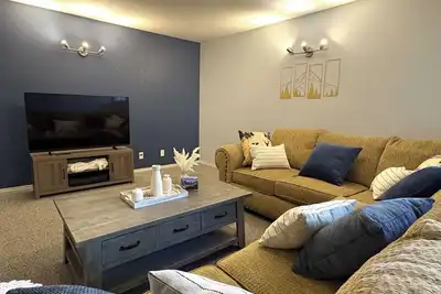 Image de Fernie - Riverside Way 1230