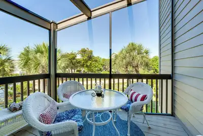 Image de Pool Access! Private Island Condo in Placida