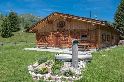 Image de Chalet alpin à Rauris avec piscine