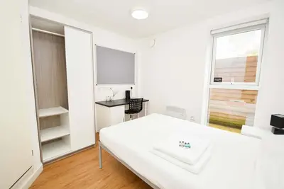 Image de Large 6-Bed Central Liverpool Apartment