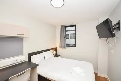 Image de Spacious Budget 3-Bed Sheffield Centre Apt