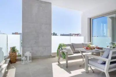 Image de 101 Mulberry Court - Spacious with Large Terrace