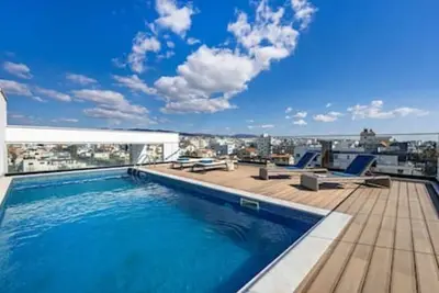Image de 201 Sfiggos - Large Balcony & Shared Rooftop Pool
