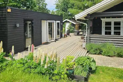 Image de Maison à colombages avec vue sur Hjelm, à Helgenæs