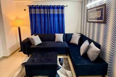 Image de 1br Cozy Apartment, Diamond Mall and Residencia, Gulberg Greens