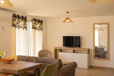 Image de Appartement « La Dolce Vita 7 » avec vue mer, Wi-Fi et climatisation