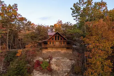 Image de Spectacular Cabin-40 Acres, Hot Tub, 3 Sided Porch, Rec Room-Rrg & Nat. Bridge
