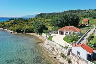 Image de Holiday House Rose directly by the sea