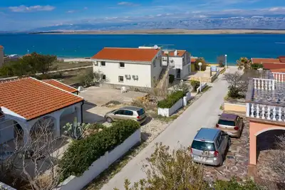 Image de Holiday Home Malo Fali near the Beach on Vir