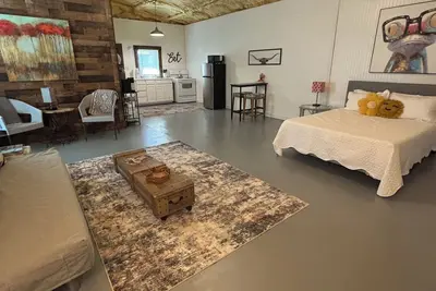 Image de Charming barndominium in Hamilton perfect for a relaxing getaway.