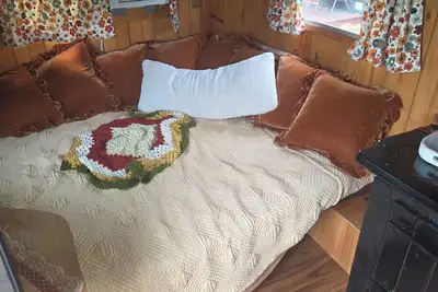 Image de Serene recreational vehicle with Ac in charming Springdale