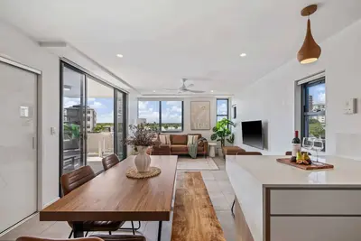 Image de Sea Breeze - spacious family apartment for 8