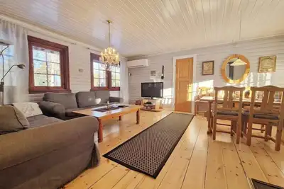 Image de Sauna | Engine heater | Pets allowed | Stove