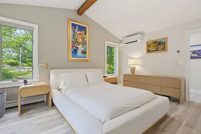 Image de Luxury Cape Cod Ranch Near Monument Beach with Ac & Outdoor Shower