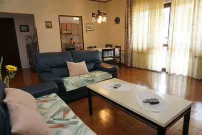 Image de Appartement d'une chambre avec le balcon Basanija, Umag (A-27179-b)