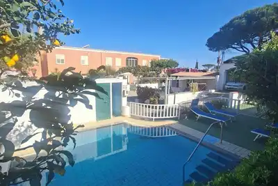 Image de Wonderful Apartment with Terrace, Pool and Parking a few steps from the sea