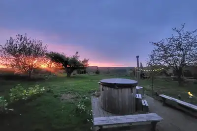Image de Grand maison de famille avec 6 chambres, hottub, grand jardin et salle de jeux