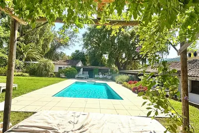 Image de Rural Luxury 2-Bedroom Farmhouse. Private pool with panoramic view, natural park biosphere r