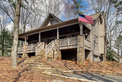 Image de Private Hot Tub, Community Perks! Big Canoe Escape