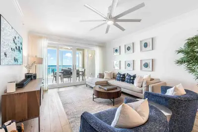 Image de Beachcomber 7 by Grand Cayman Villas