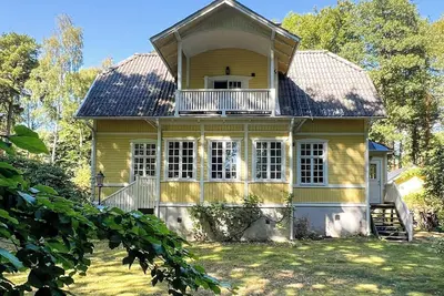 Image de Maison du début du siècle au bord de la mer à Sandskogen