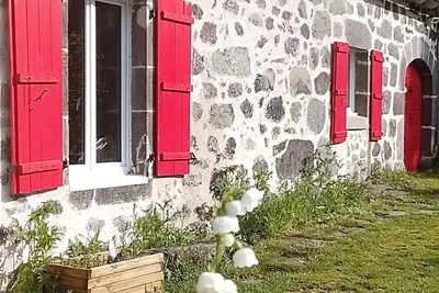 Image de Cottage 2 pers nature et calme dans le Cantal, animaux acceptés!
