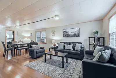 Image de Dog friendly(with dog fee), Close to Downtown, Historic District,