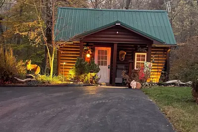 Image de Charming 1 Bedroom cabin with sofa sleeper on 16 Acres, Quite and peacefuL