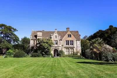 Image de The West Wing, pet friendly, with open fire in Whitminster