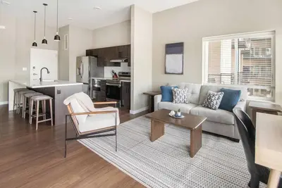Image de Landing | Modern 2bd, Pool, Gym