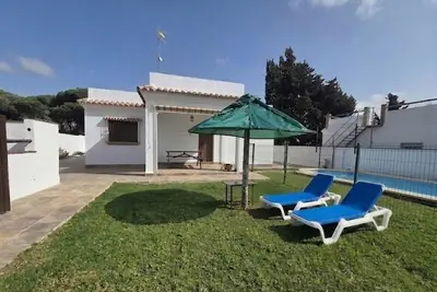 Image de Cuervi house with private pool in Conil.