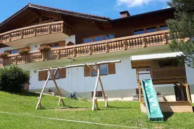 Image de Arnica à la ferme de montagne de Lingg