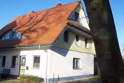 Image de Maison de vacances à Zingst avec piscine