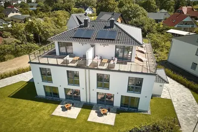 Image de Villa à Sellin avec piscine