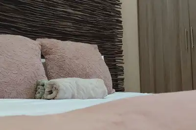 Image de Adorable 1-bedroom cottage in Kempton Park perfect for relaxing stays