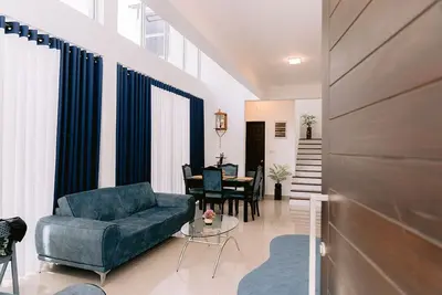 Image de Villa Santorini at Negombo – Luxury Poolside Escape Near the Airport
