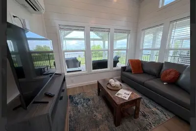 Image de Cypress at Ms Riverbend at Mississippi River Views