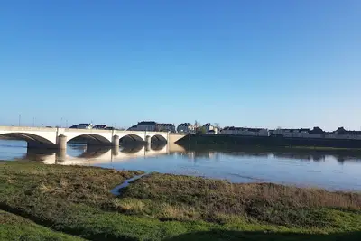 Image de Sur l'île d'Offard dans un quartier calme à 10 mn du cœur de ville et de la gare
