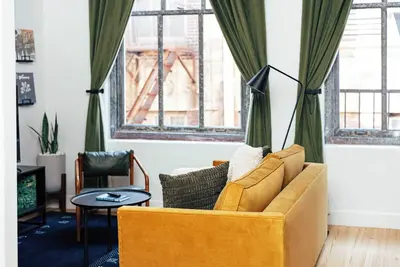 Image de Loft 309 @The William | Records, Brick & Character